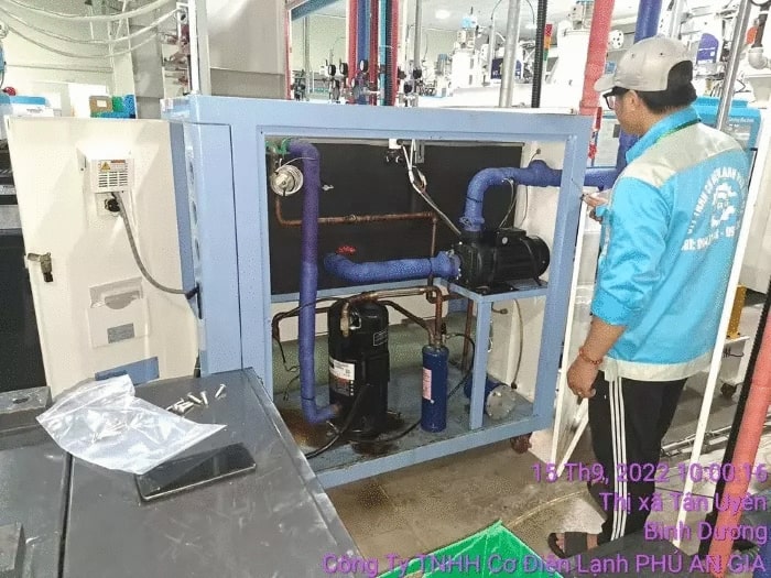 Sửa máy chiller Sóng Thần