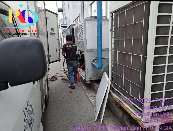 Sửa máy chiller tại vsip 2