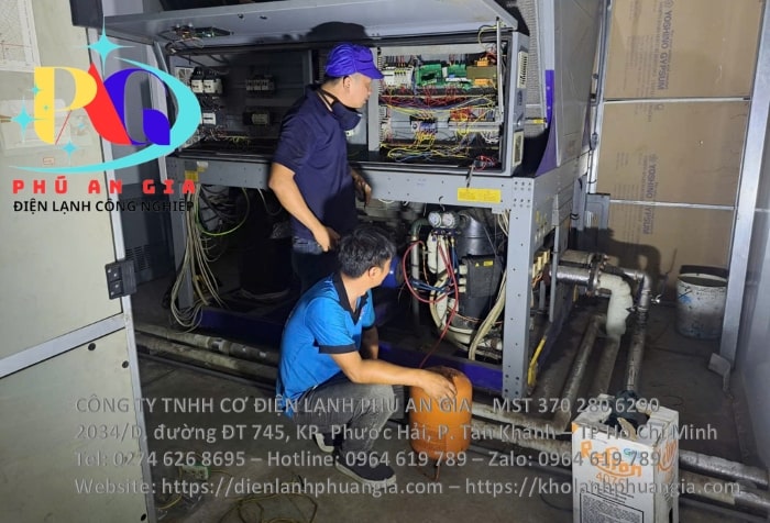 Tuyển thợ điện lạnh